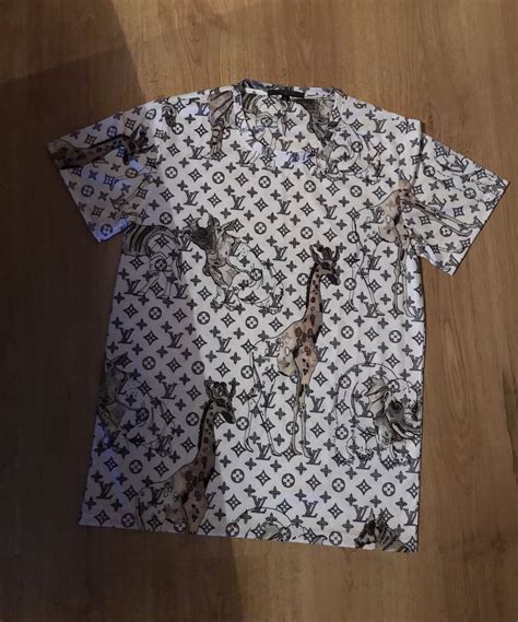 louis vuitton giraffe shirt price|Sweaters, Sweatshirts & Hoodies for Me.